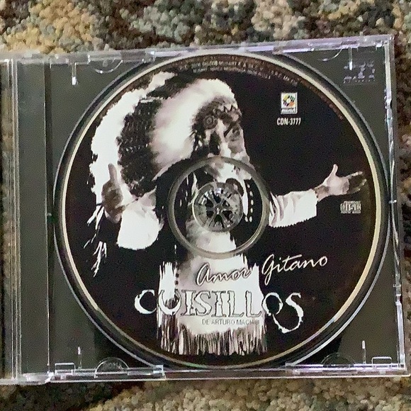 Cuisillos CD De Arturo Macias 12 songs used once great shape 🌹 - Picture 5 of 5